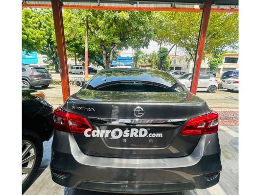Nissan Sentra Carros en venta