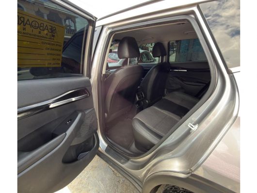 Kia Seltos EX