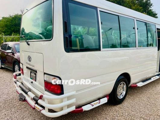 Toyota Coaster Autobus en venta