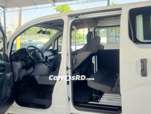 Nissan NV Furgoneta en venta
