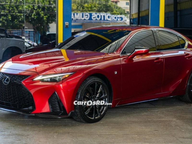 Lexus