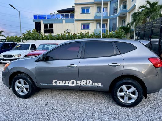 Nissan Rogue Jeepeta en venta