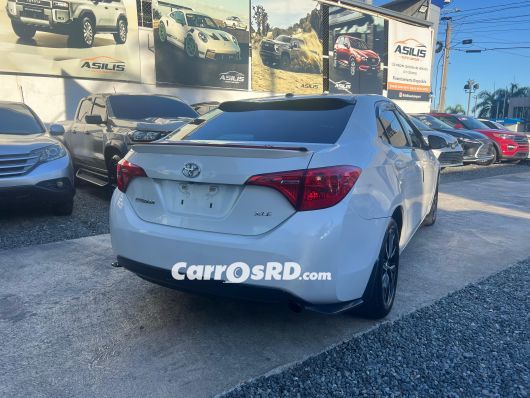 Toyota Corolla Carros en venta