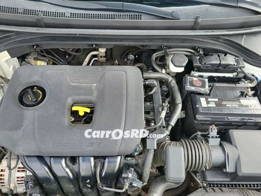 Hyundai Elantra Carros en venta