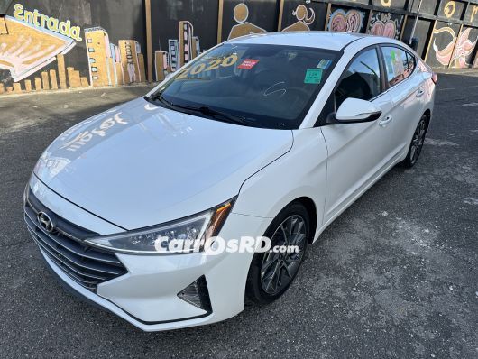 Hyundai Elantra Carros en venta