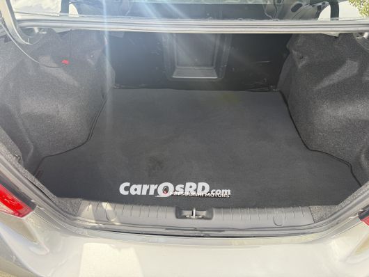 Mitsubishi Mirage Carros en venta