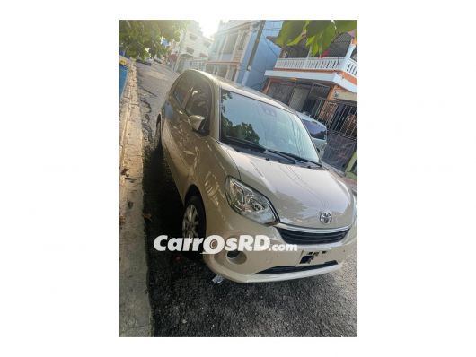 Toyota Passo Carros en venta