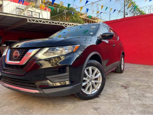 Nissan Rogue SV en venta