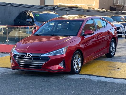 Hyundai Elantra Value en venta