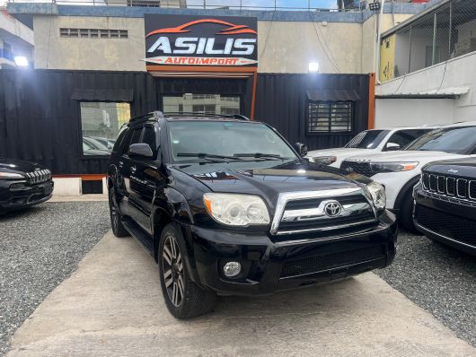 Toyota 4Runner SR5 en venta