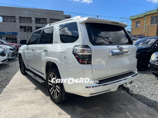 Toyota 4Runner Jeepeta en venta