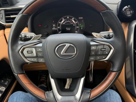Lexus
