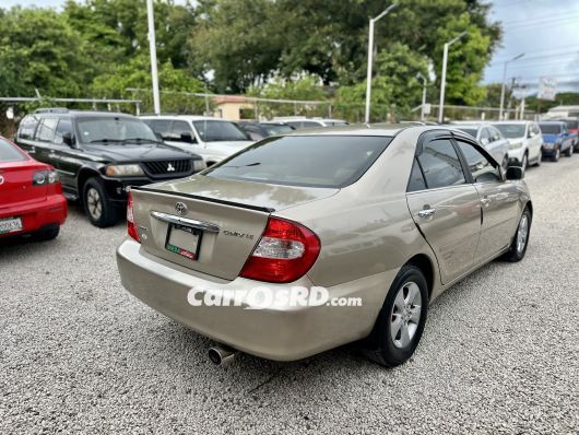 Toyota Camry Carros en venta