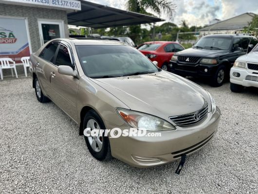 Toyota Camry Carros en venta