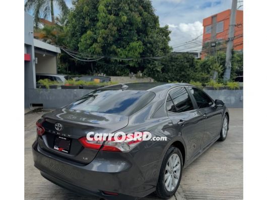 Toyota Camry Carros en venta
