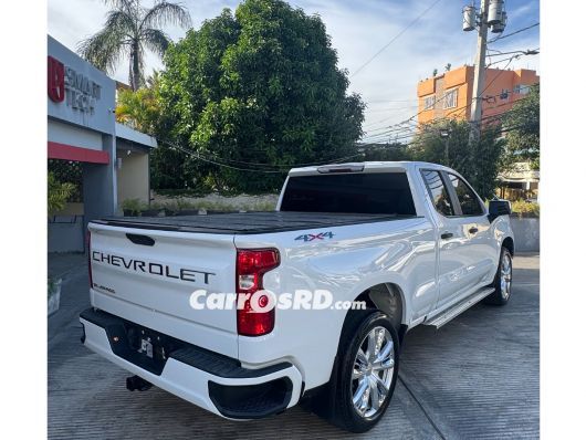 Chevrolet Silverado Camioneta en venta