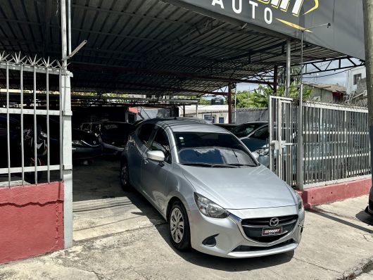 Mazda Demio Básico en venta