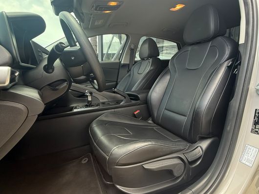 Hyundai Avante Carros en venta