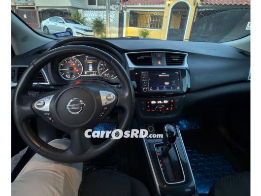 Nissan Sentra Carros en venta