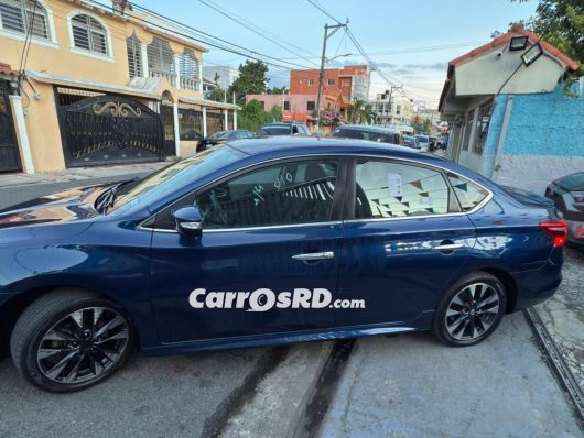 Nissan Sentra Carros en venta