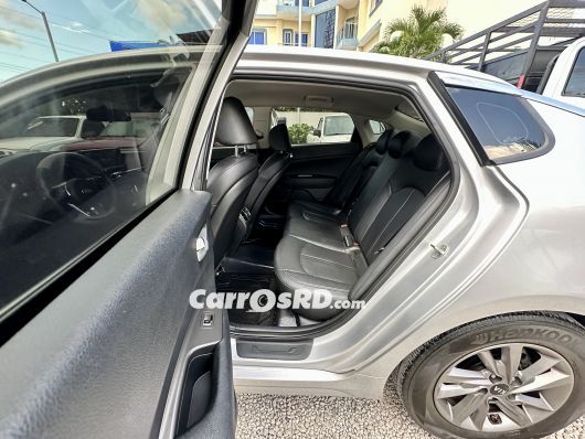 Kia K5 Carros en venta