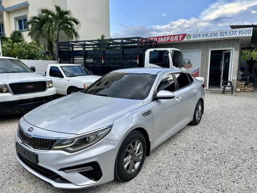 Kia K5 Básico en venta