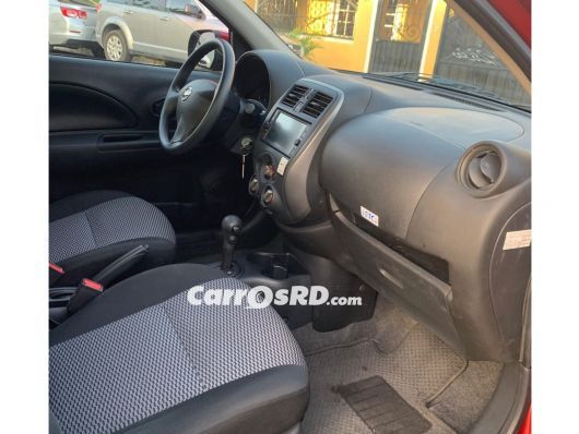 Nissan March Hatchback en venta