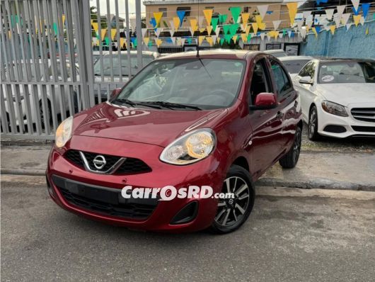 Nissan March Hatchback en venta