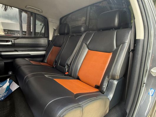 Toyota Tundra Camioneta en venta