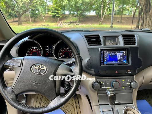 Toyota Highlander Jeepeta en venta