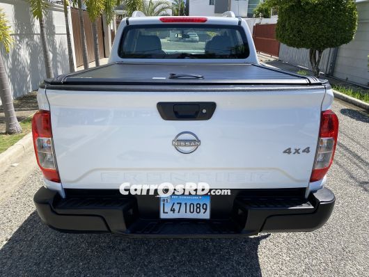 Nissan Frontier Camioneta en venta