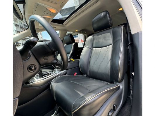 Infiniti