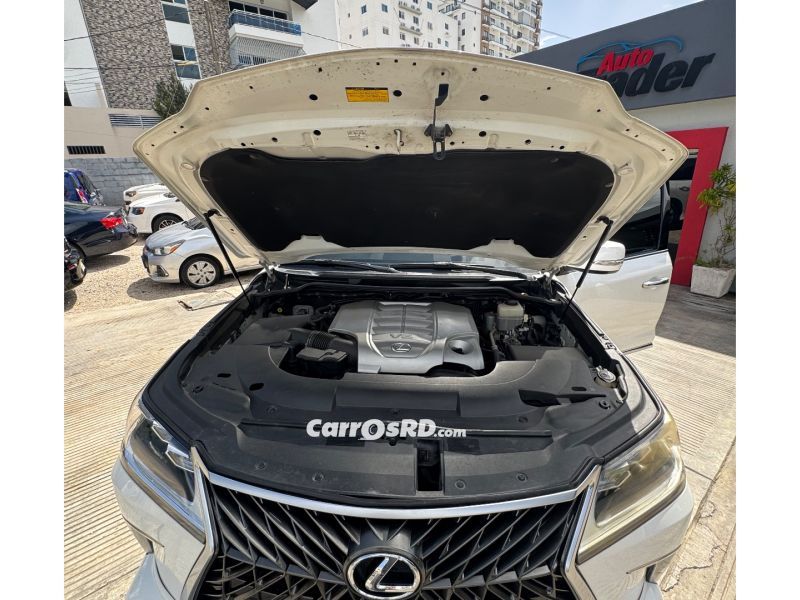Lexus