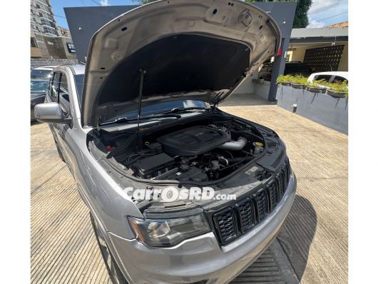 Jeep Grand Cherokee Jeepeta en venta