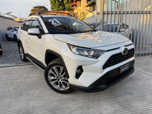 Toyota RAV4 XLE Premium en venta
