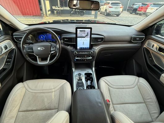 Ford Explorer Platinum