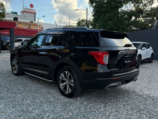Ford Explorer Platinum