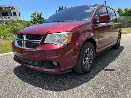 Dodge Caravan SXT en venta