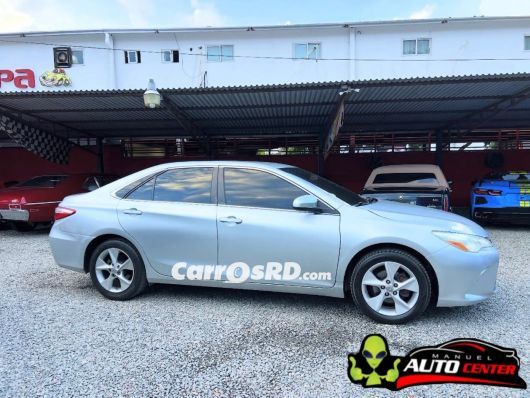Toyota Camry Carros en venta
