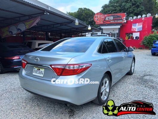 Toyota Camry Carros en venta