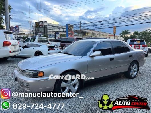 Toyota Camry Carros en venta