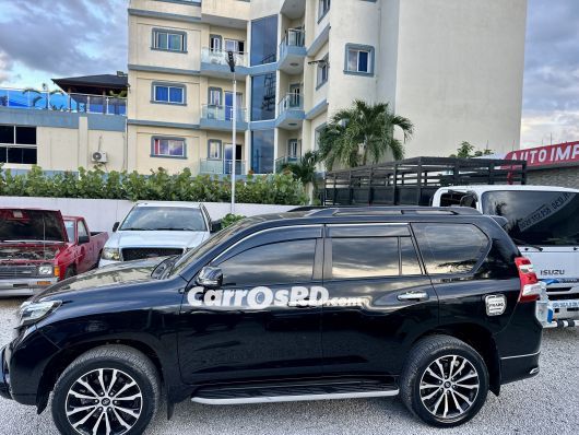 Toyota Land C. Prado Jeepeta en venta