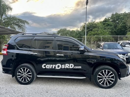 Toyota Land C. Prado Jeepeta en venta