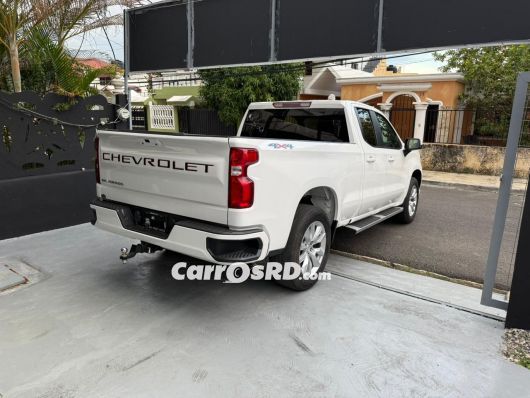 Chevrolet Silverado Camioneta en venta