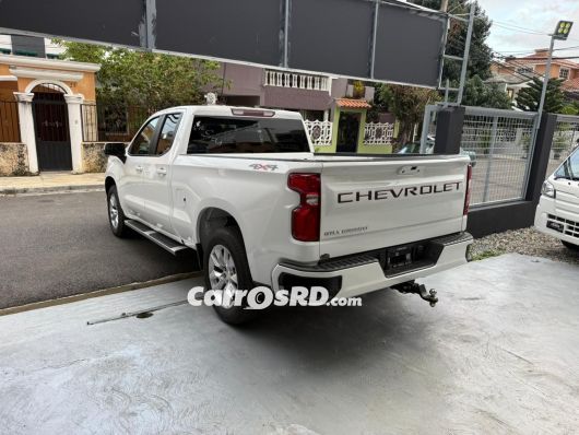 Chevrolet Silverado Camioneta en venta