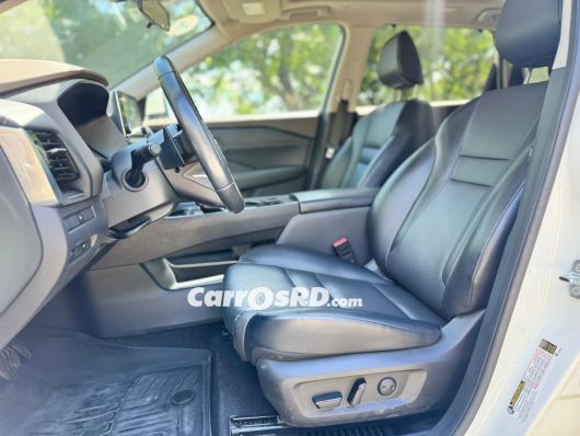Nissan Rogue Camioneta en venta