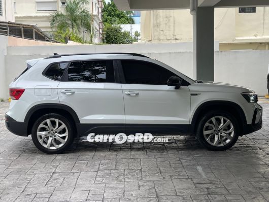 Volkswagen Taos Jeepeta en venta