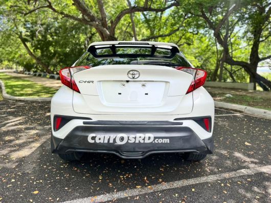Toyota C-HR Jeepeta en venta