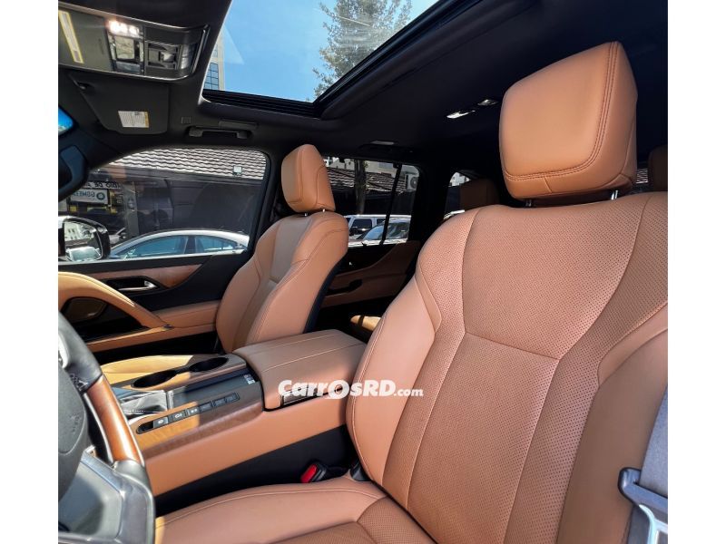 Lexus