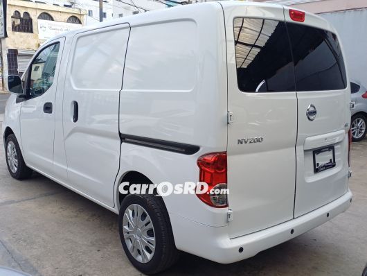 Nissan NV Furgoneta en venta